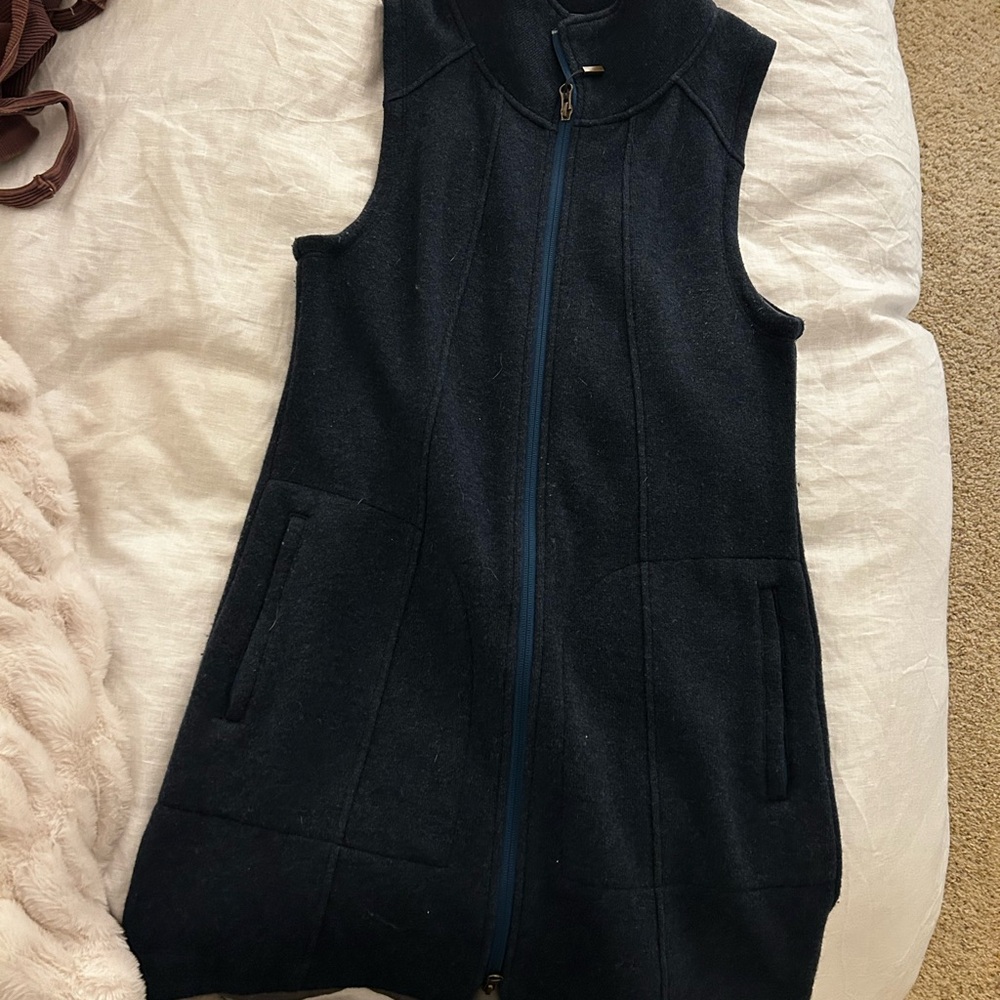 Toad and Co Navy Wool Zip-Up Vest